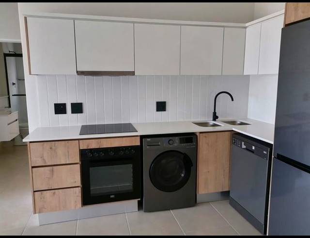 2 BEDROOM PROPERTY TO RENT IN LINBRO PARK